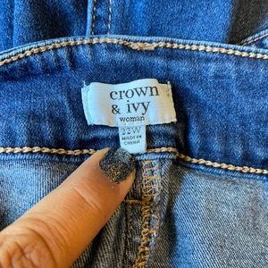 Size 22w Crown & Ivy jeans